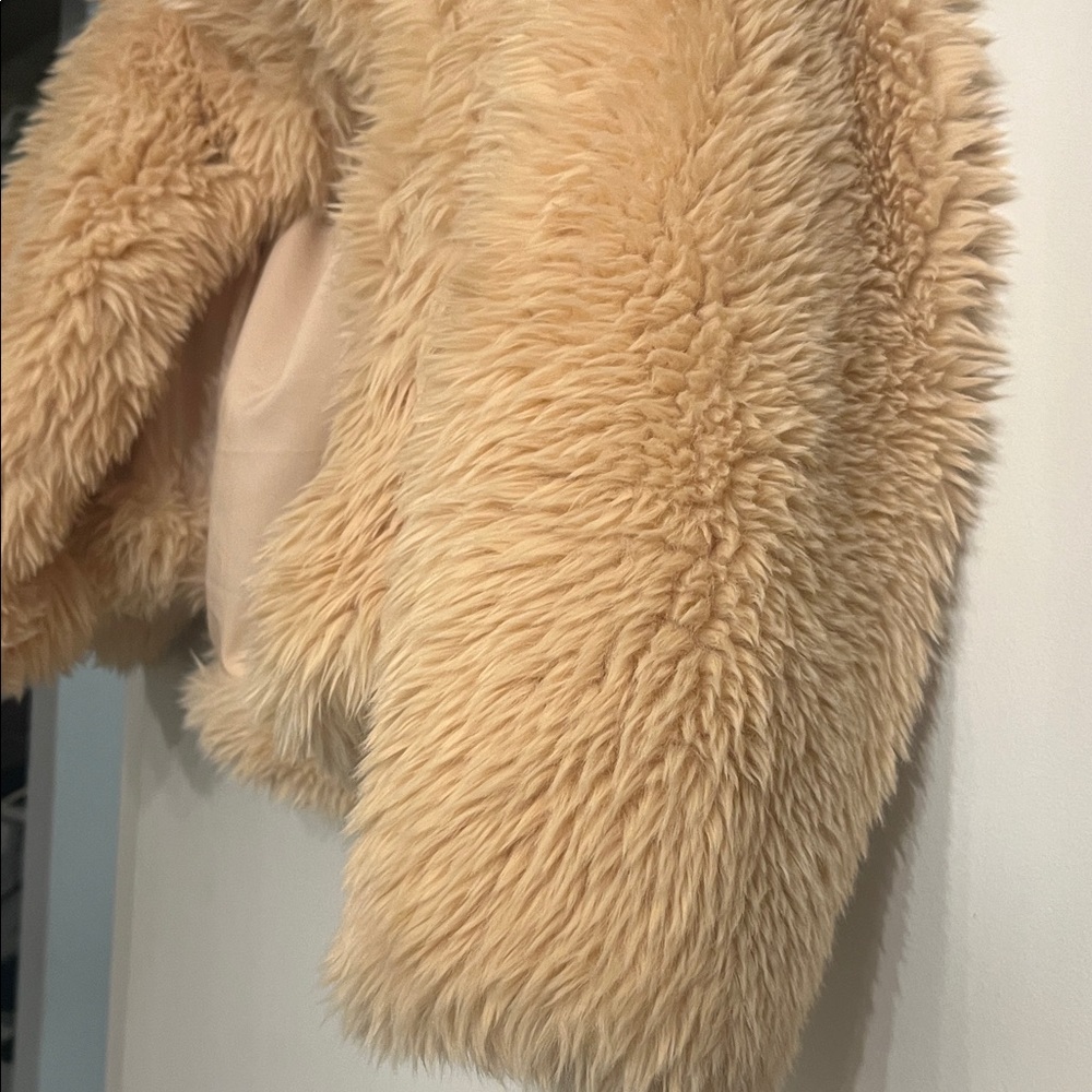 Women's Tan Faux Fur Jacket - Picture 5 of 5
